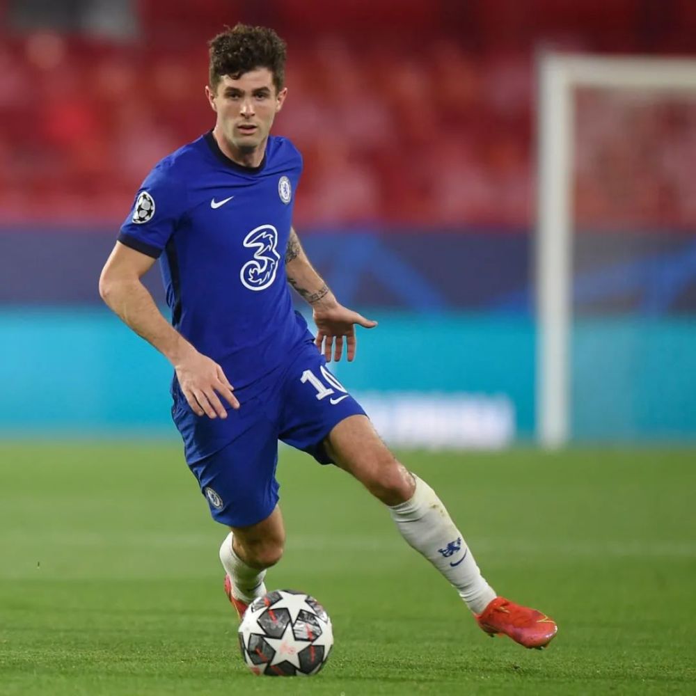 成为全场的 成为全场的