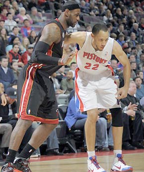 伯顿个人能 伯顿个人能