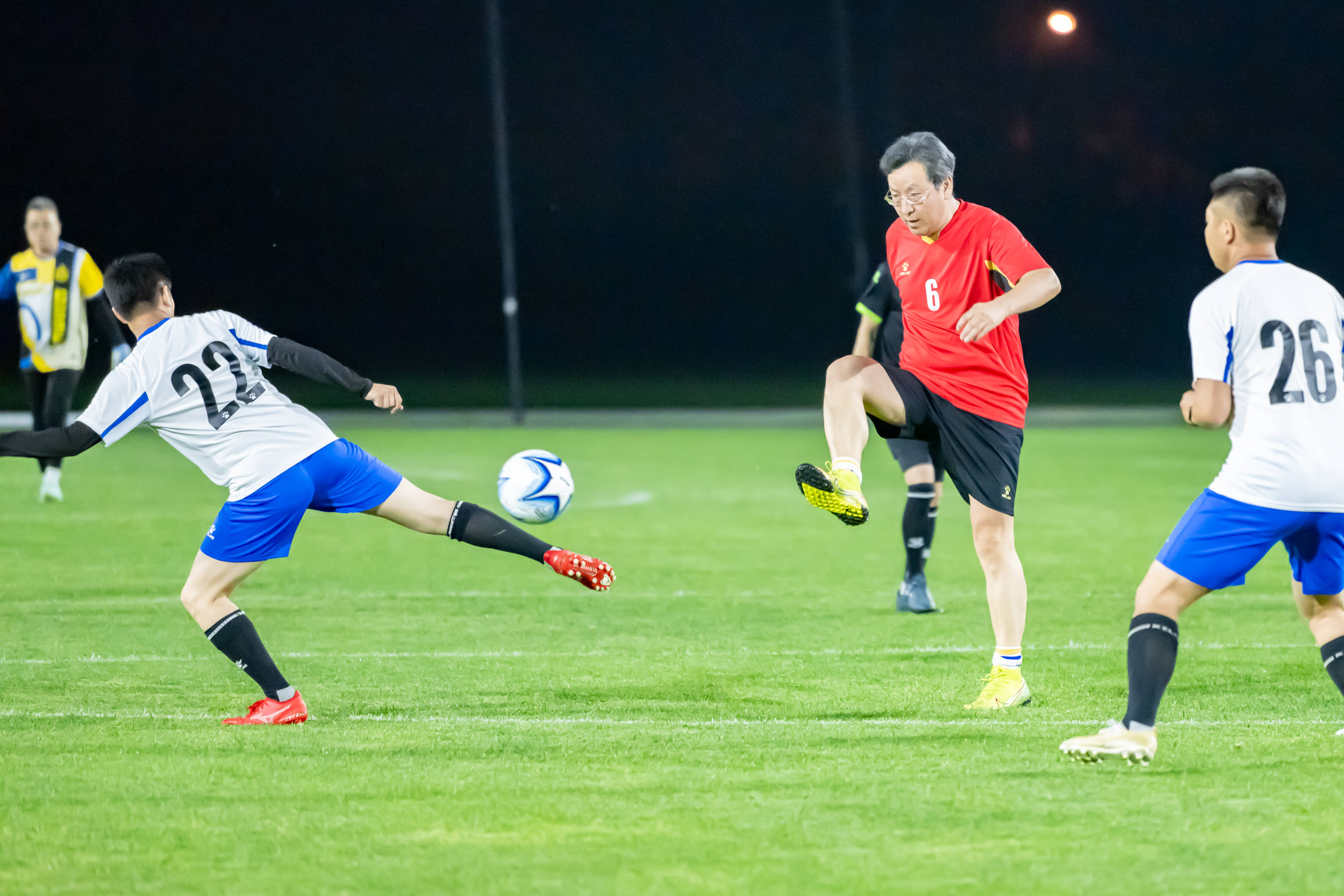 巴萨或许需 巴萨或许需