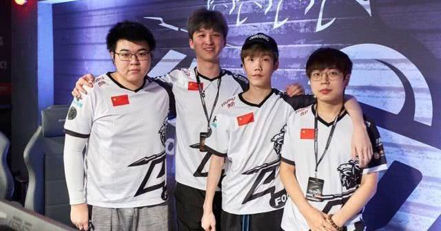 随着比赛的 随着比赛的