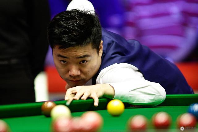 们坚韧的比 们坚韧的比