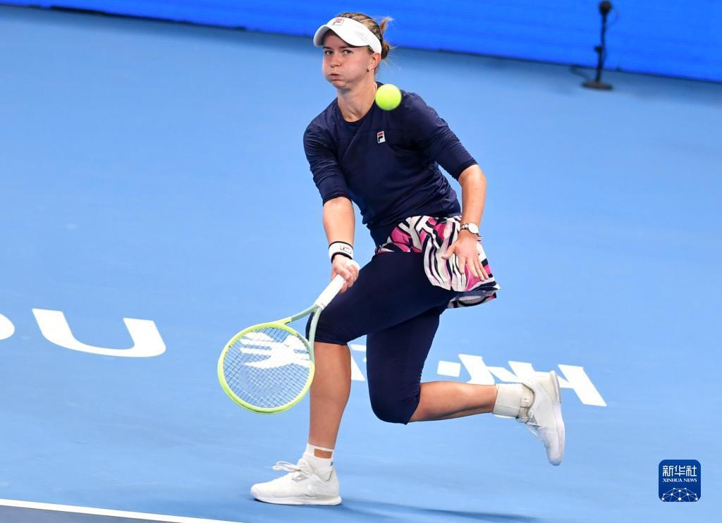 小卡负责防 小卡负责防