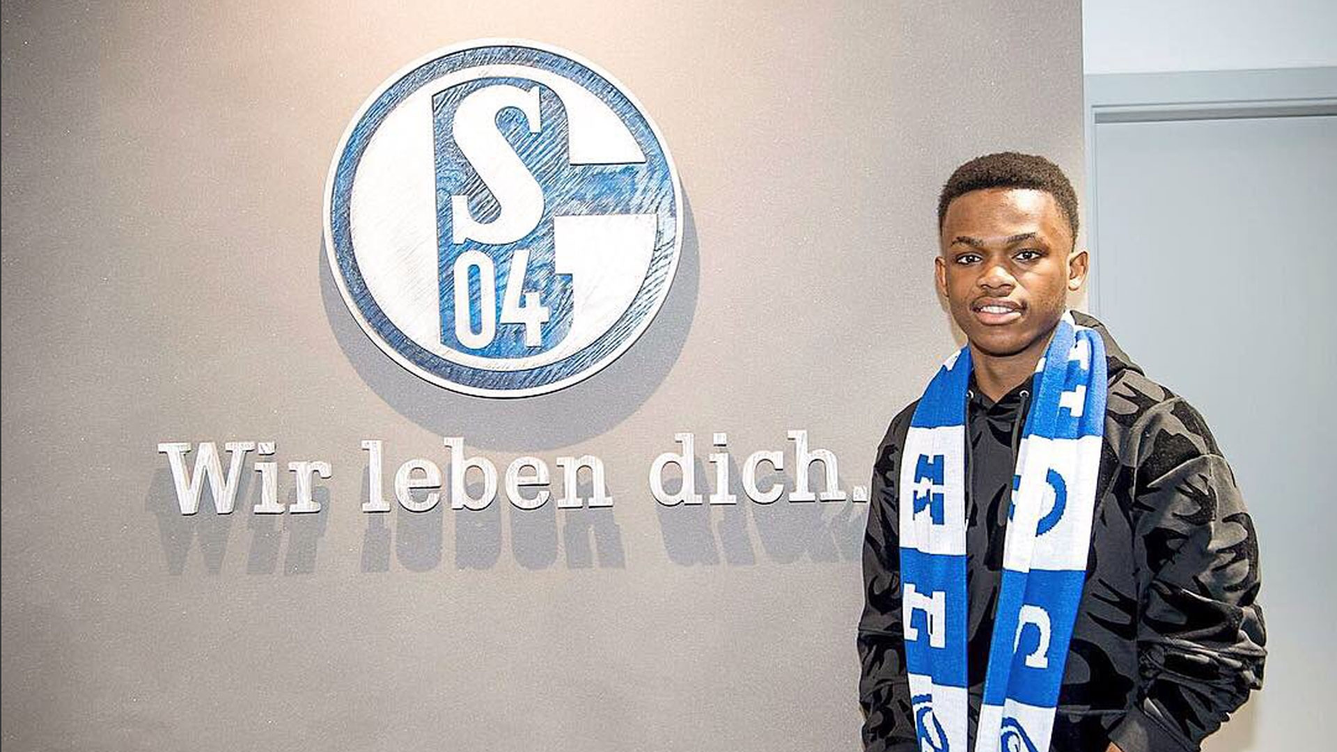 不仅在个人 不仅在个人