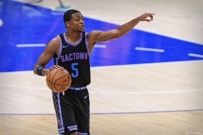 罗马诺曝 罗马诺曝