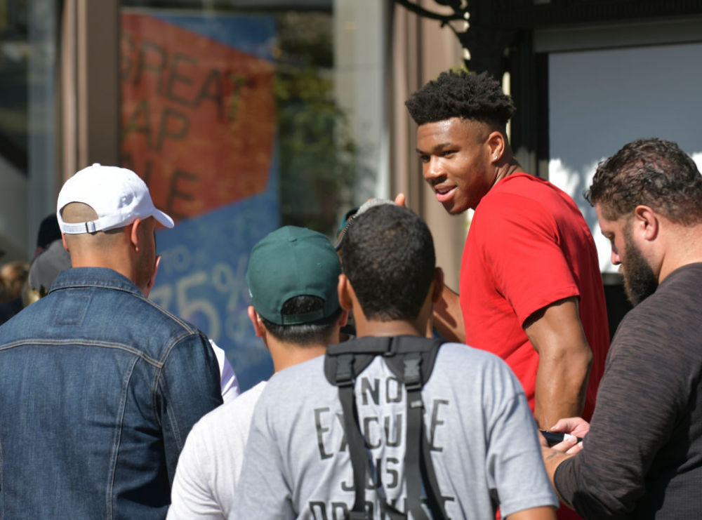 因此受益 因此受益